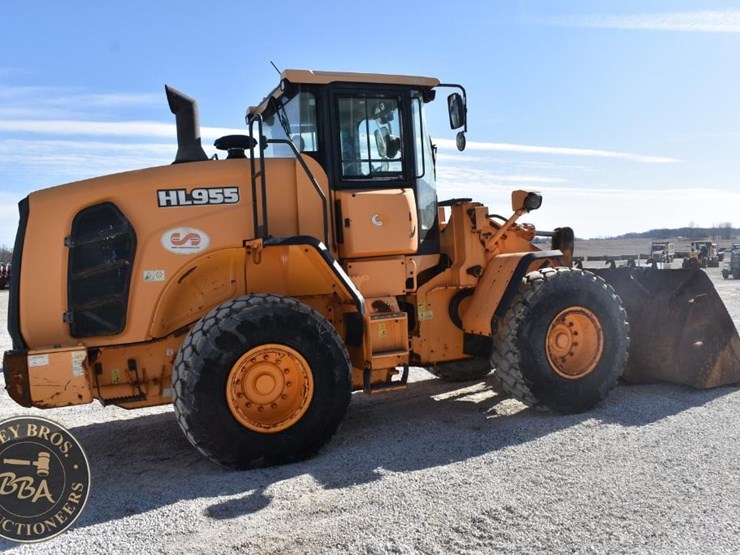 2016-hyundai-hl955-image-8