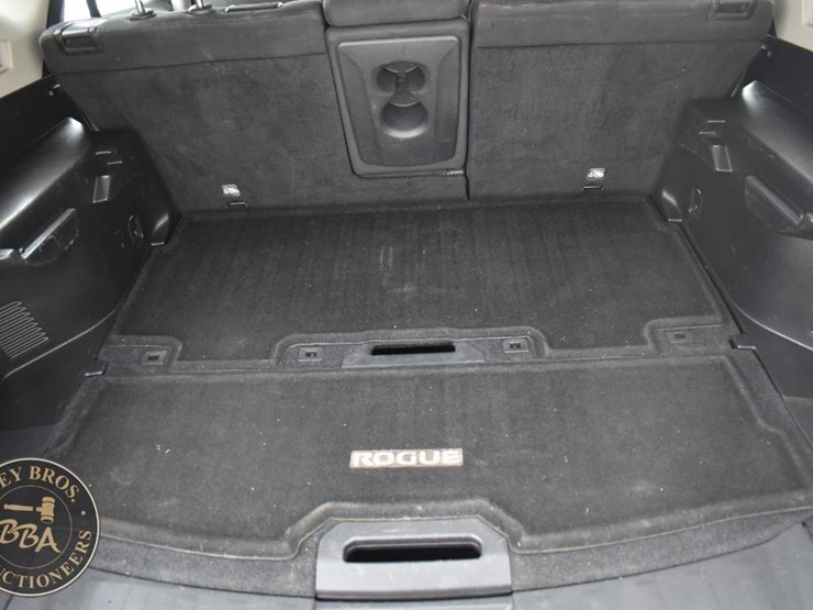 2015-nissan-rogue-image-31