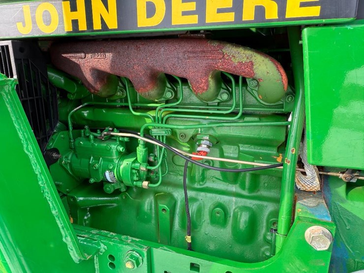 john-deere-2355-image-37