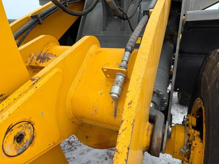 2015-sdlg-lg958l-image-36