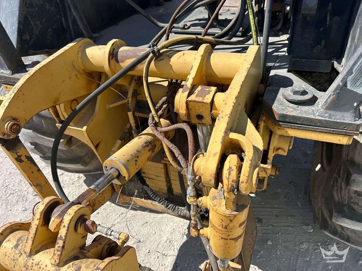 1992-deere-210c-image-14