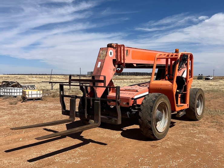 2013-sky-trak-8042-image-2