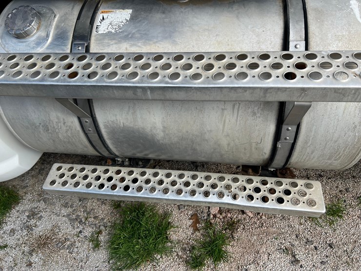 kenworth-t6-image-31