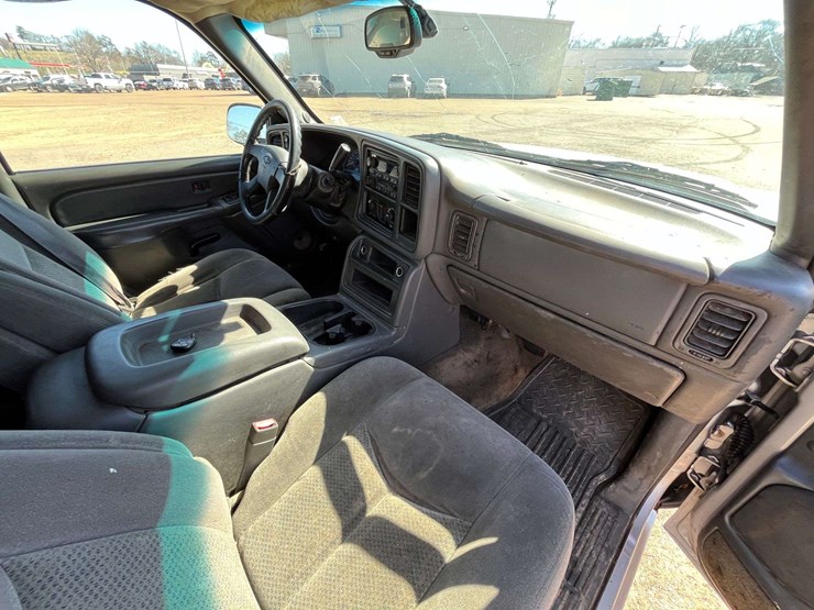 2005-chevrolet-1500-image-20