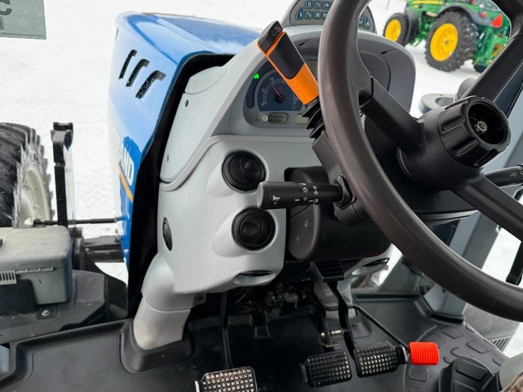 new-holland-t7.210-image-72
