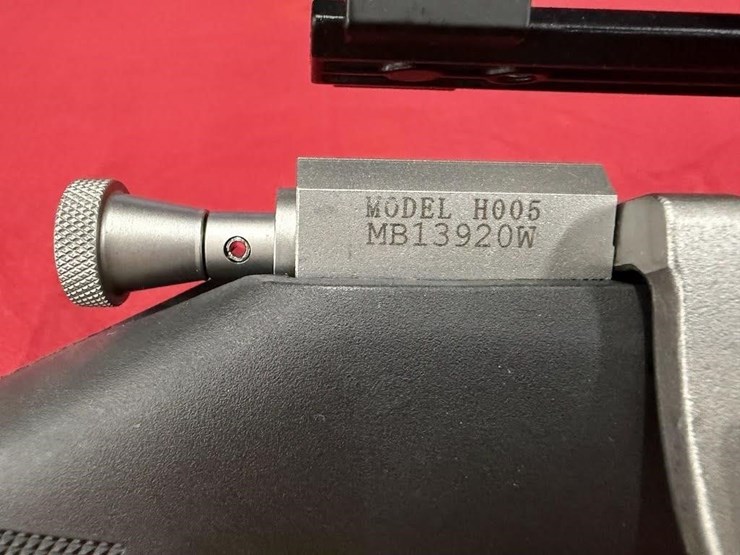 henry-model-h005-mini-bolt-.22-rifle-image-5