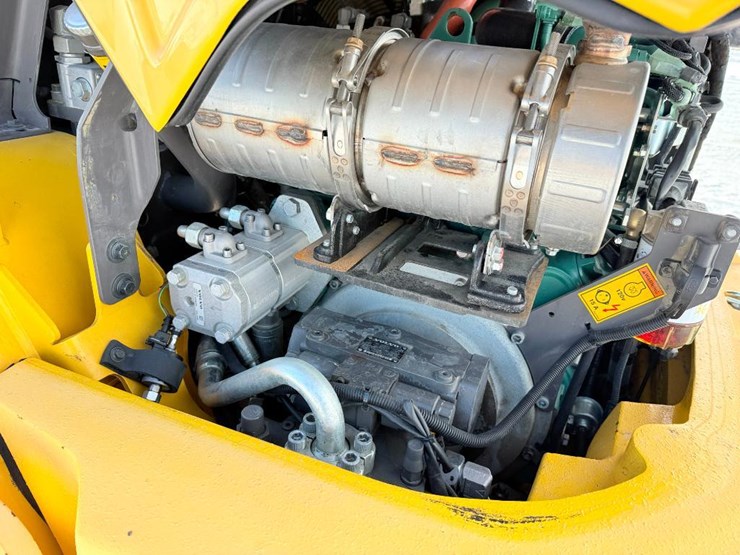 2016-volvo-l35g-image-42