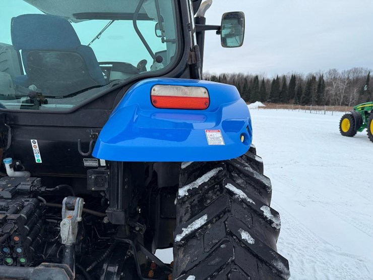new-holland-t7.210-image-25