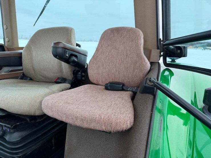 john-deere-7820-image-60