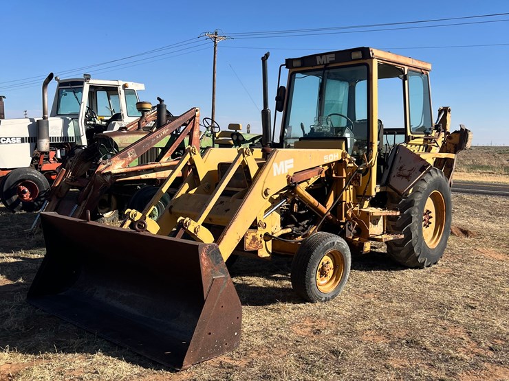 mf-50h-backhoe-image-1