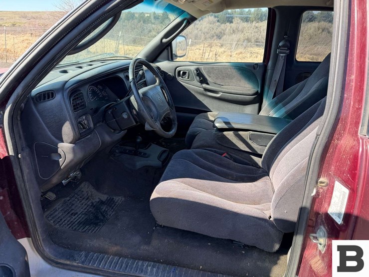 2000-dodge-dakota-image-27