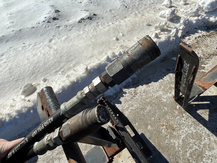 #171-•-boss-quick-cube-skid-steer-mount-salt-spreader-(1)-attachment-&-(4)-cubes-image-10