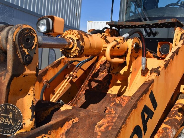 2016-hyundai-hl955-image-16