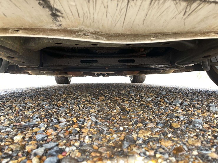 2012-chevrolet-camaro-2-door-coupe-(152,885-miles)-image-25