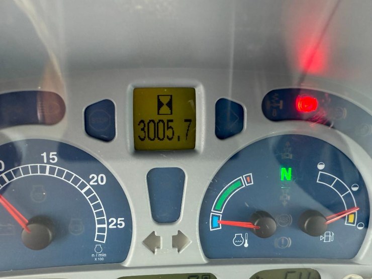 new-holland-t7.210-image-77