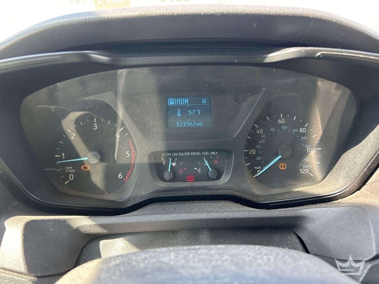 2015-ford-transit-image-16