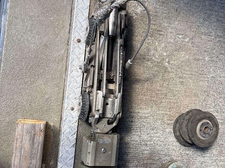 2015-ford-transit-image-55