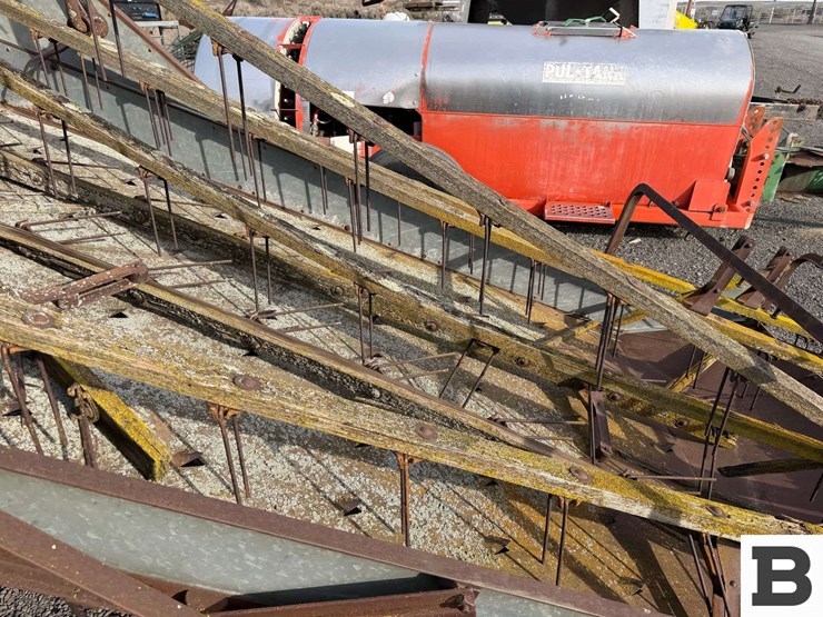 green-crop-model-r-hay-loader-image-7