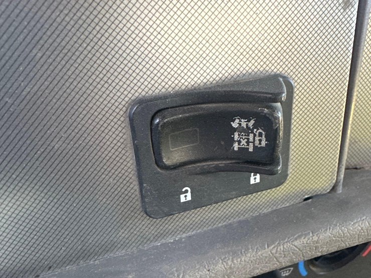 2015-kenworth-t370-image-25