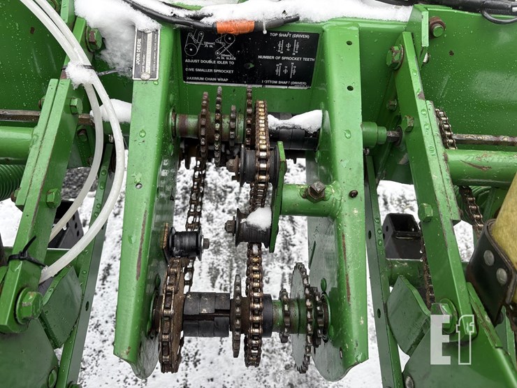 john-deere-7000-image-7