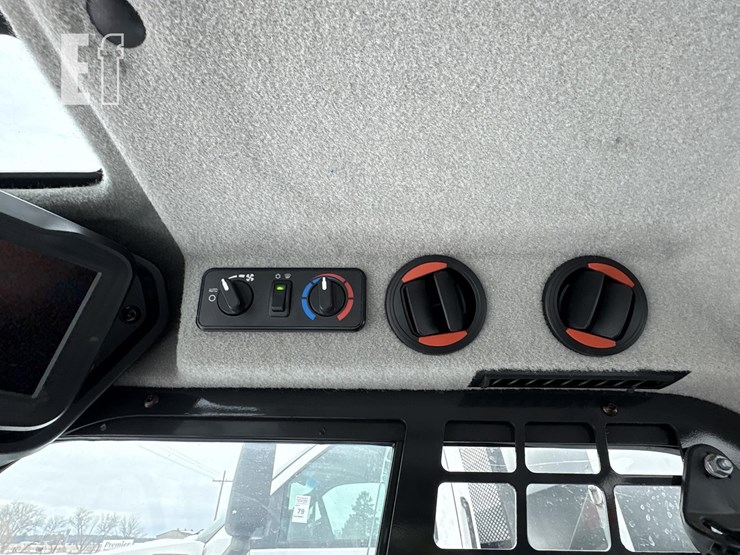 2023-bobcat-t62-image-24