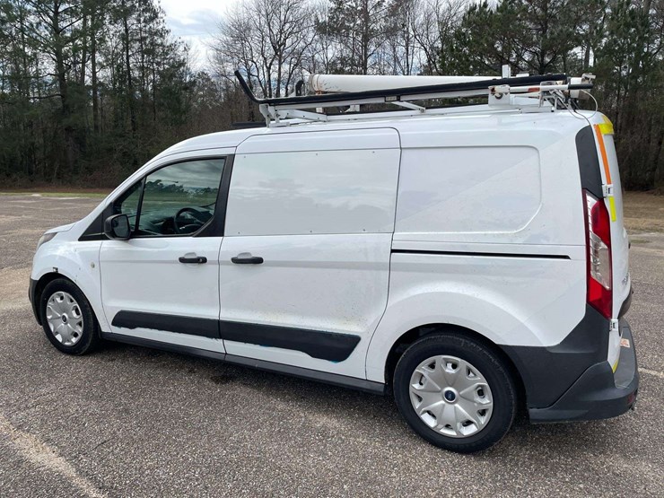 2015-ford-transit-connect-image-2