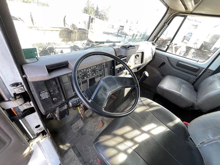 2001-international-2001-image-22