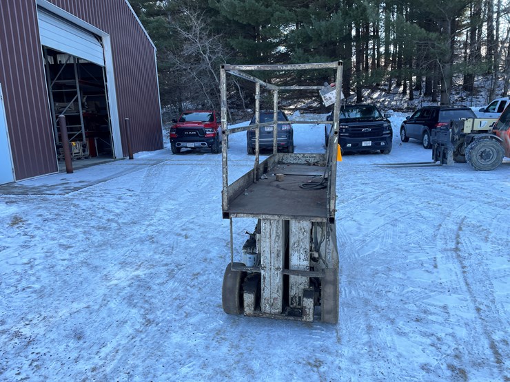 #301-•-ardisam-simon-20'-aerials-scissors-lift-image-4