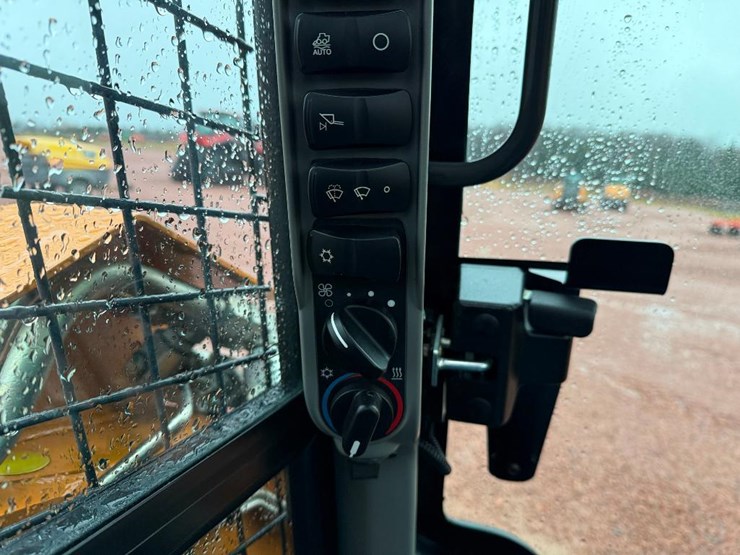 case-tr340b-image-35