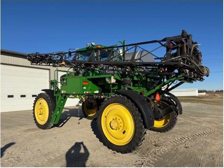 2004-john-deere-4710-image-11