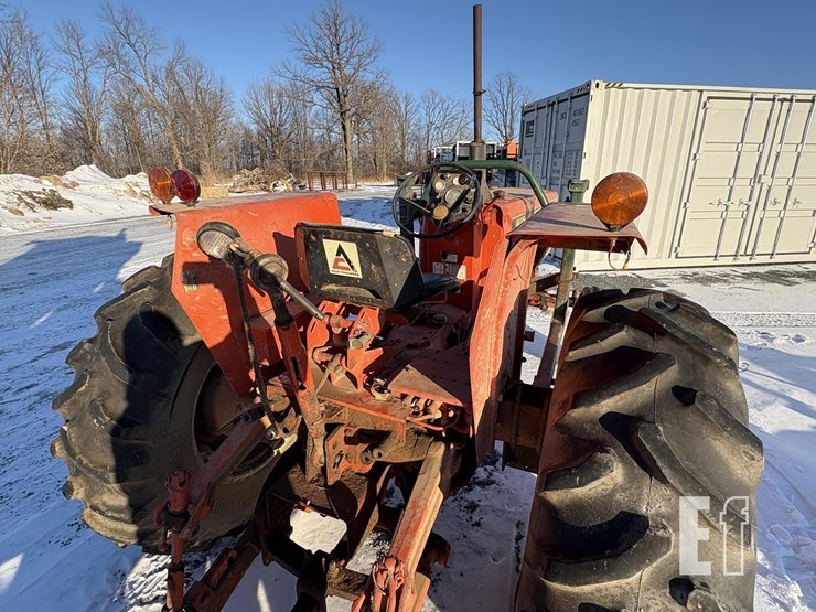allis-chalmers-170-image-9