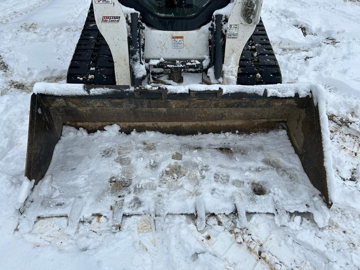 2021-bobcat-t770-image-9