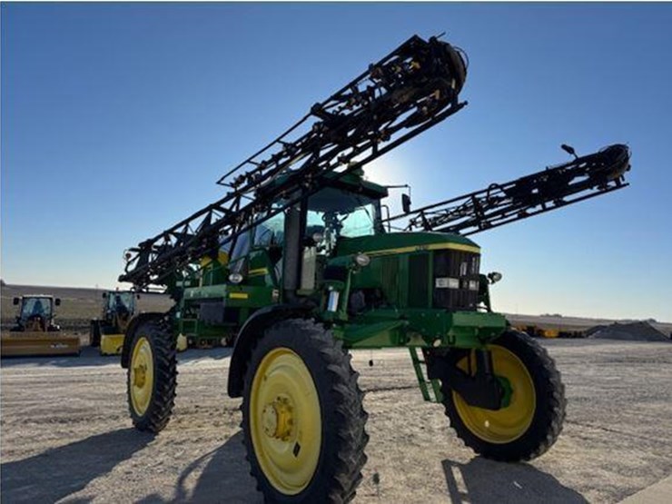 2004-john-deere-4710-image-9