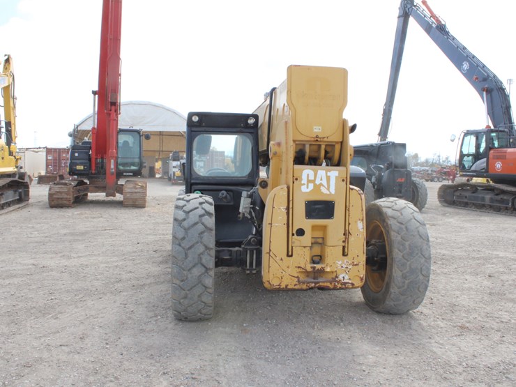 2015-caterpillar-tl1055-image-3