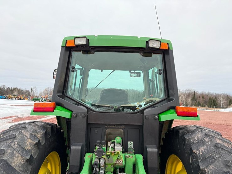 john-deere-6400-image-22