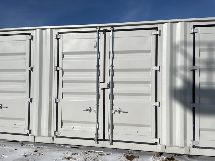 #400-•-40'-high-cube-multi-door-shipping-container-image-6