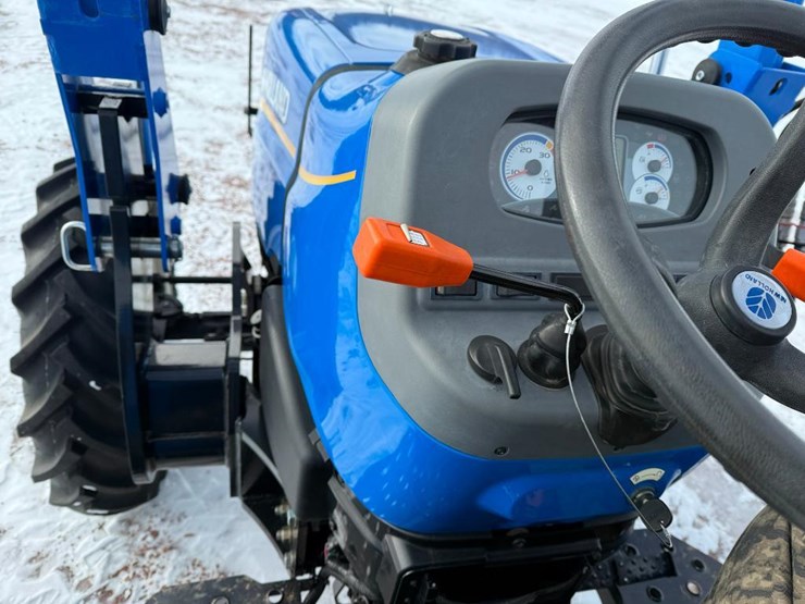 2023-new-holland-workmaster-60-image-54