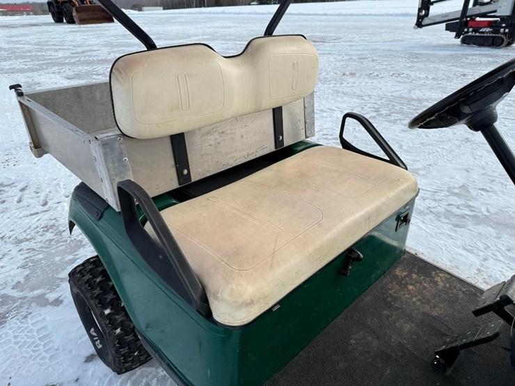 #109-•-lot-109-image-22