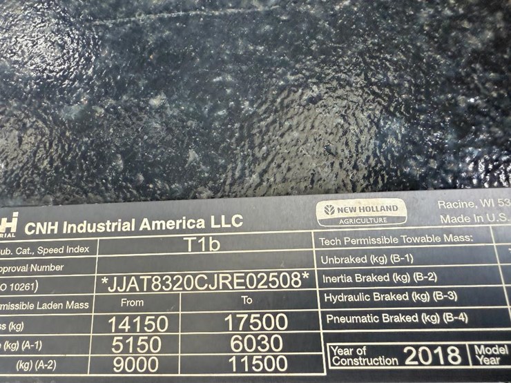 new-holland-t8.320-image-78