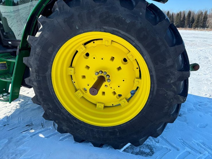 john-deere-6125r-image-6