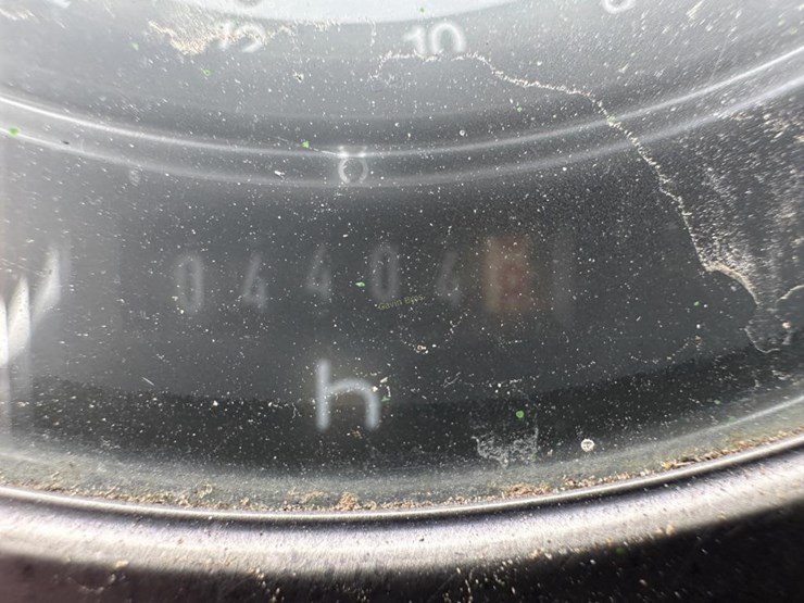 john-deere-2150-image-5