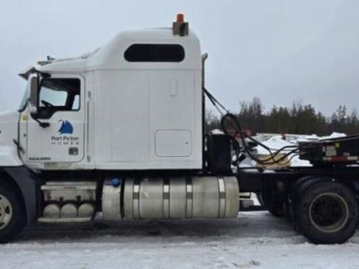 2012-mack-cxu-pinnacle-hiway-tractor---sleeper---h-image-12