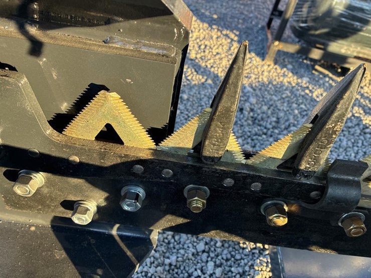 #115390-•-skidsteer-mt-sickle-mower-w/72"-cut-image-3