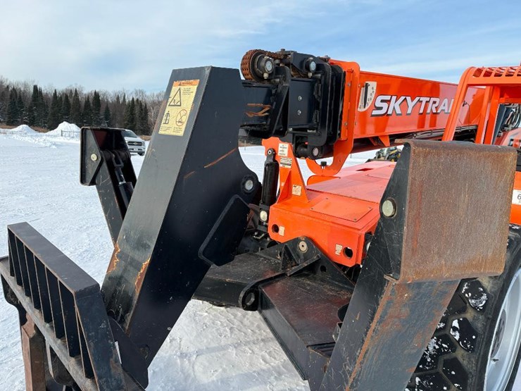 2018-sky-trak-10054-image-29