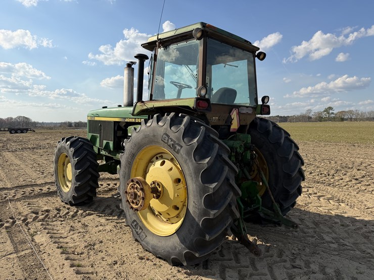 john-deere-4955-image-3