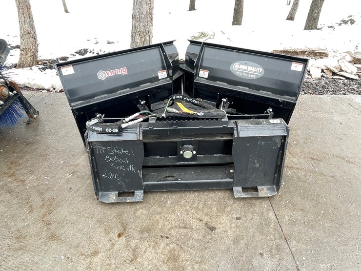#4908-•-virnig-skid-steer-mount-70"-v-plow-image-2