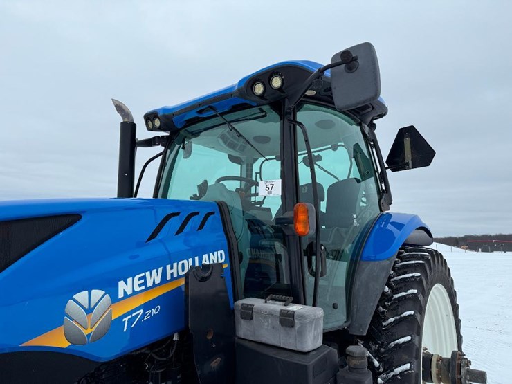 new-holland-t7.210-image-18