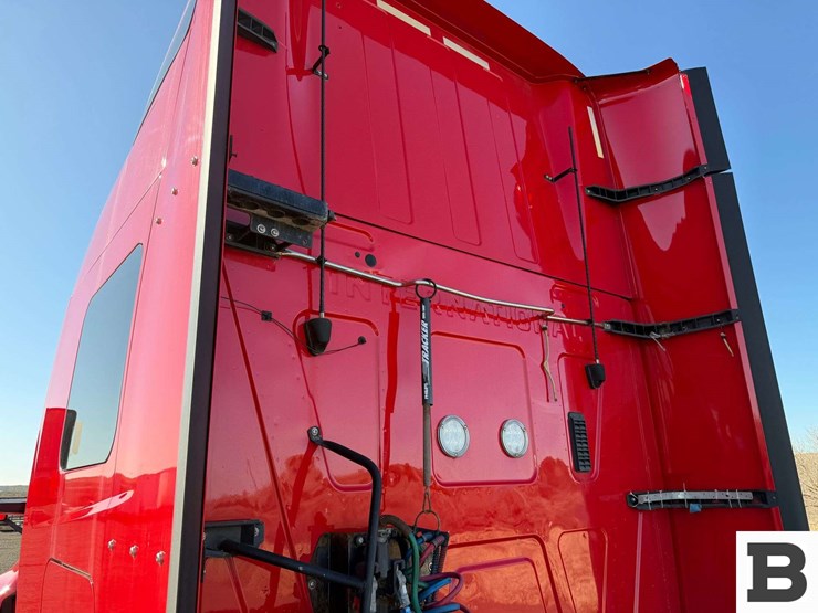 2018-international-lt-image-20