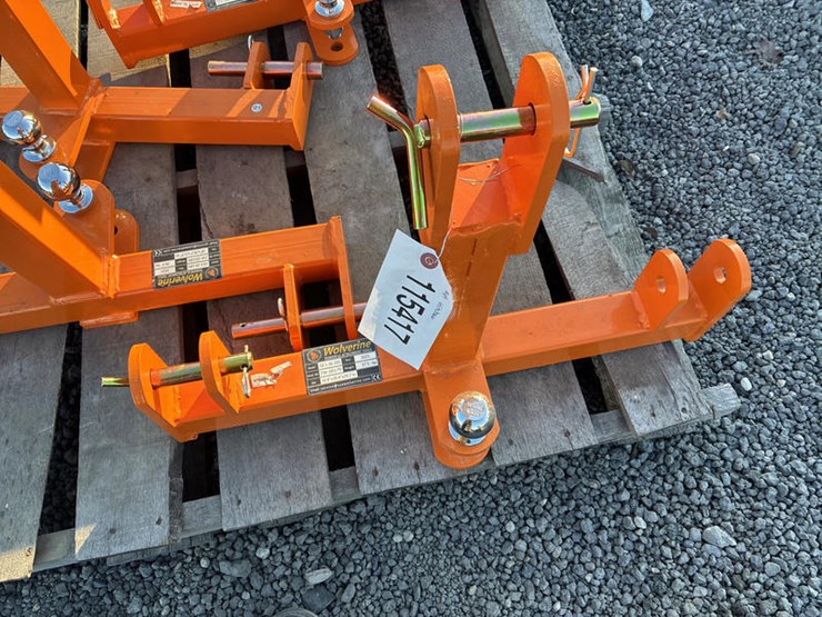 #115417-•-3pt-hitches-image-1