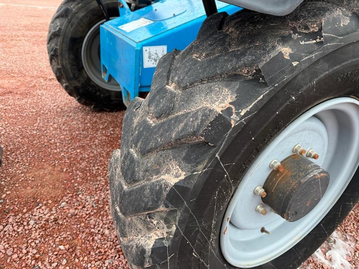 2016-genie-gth844-image-31